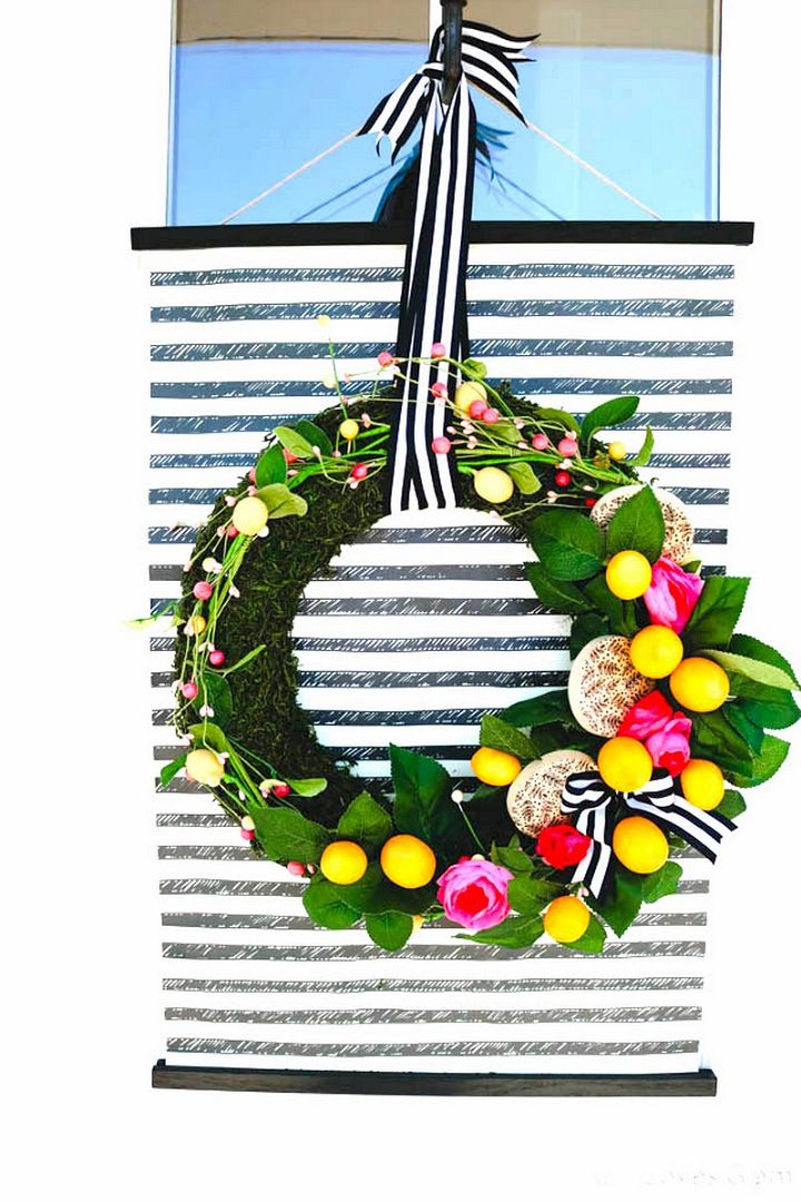 Cute DIY Summer Wreath Idea With Instructions