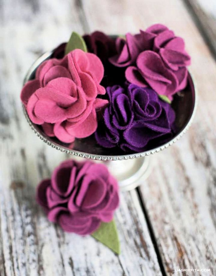 DIY Felt Flower Fabric Roses