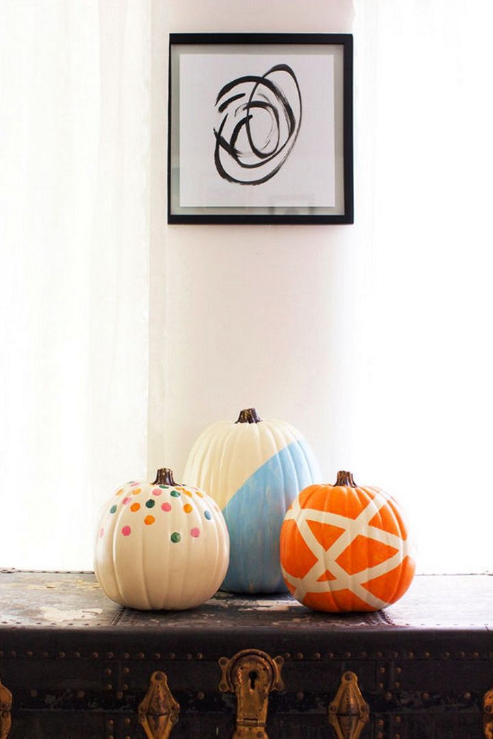 Easy DIY Painted Pumpkins
