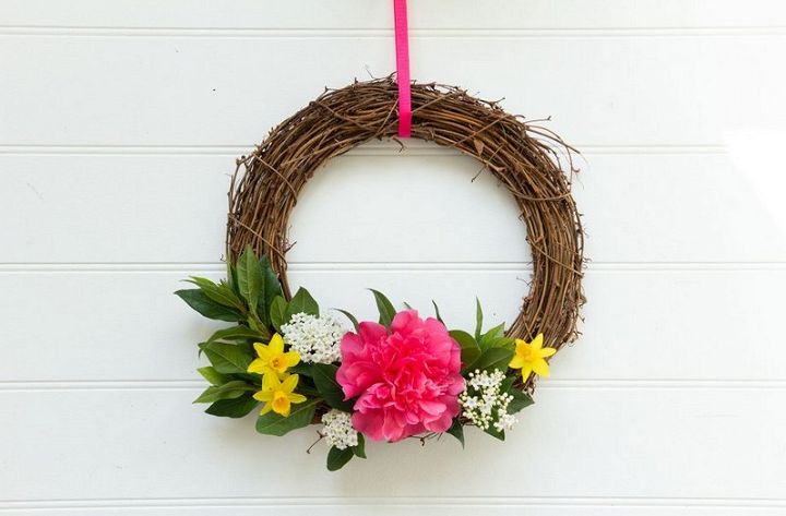How To Make Wreaths With Real Flowers