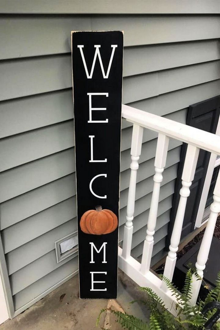 Wooden Welcome front porch sign
