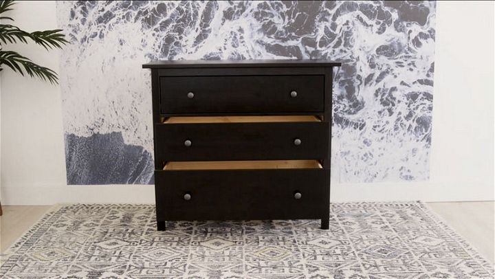 Build The IKEA Hemnes Dresser 1