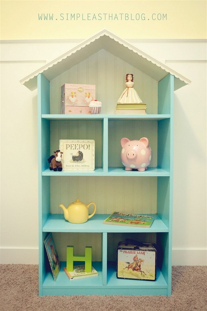 DIY Dollhouse Bookshelf
