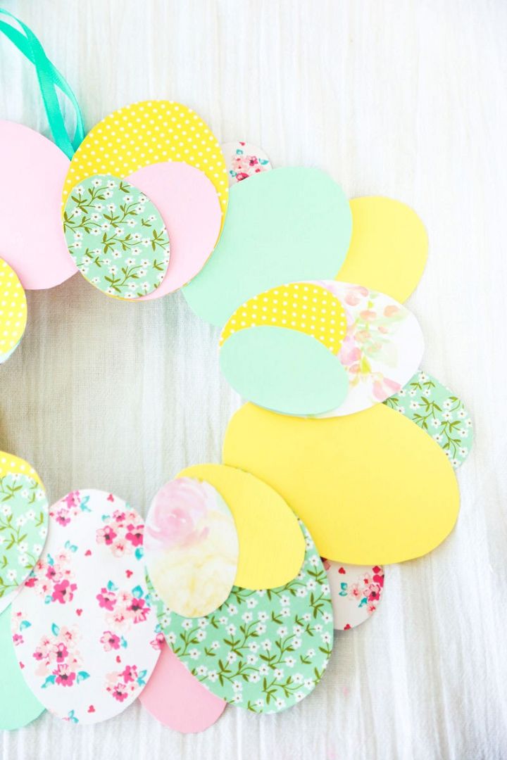 DIY Paper Egg Wreath