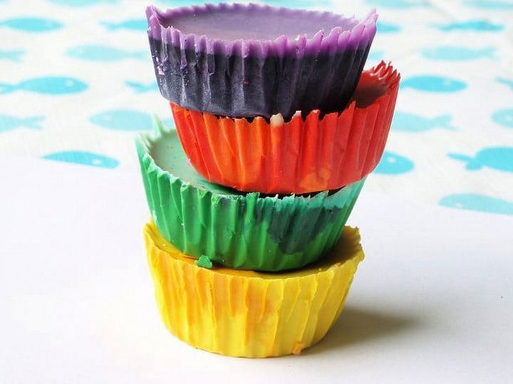 DIY – Recycled Crayon Cupcakes