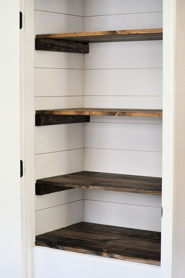 Farmhouse Pantry Makeover