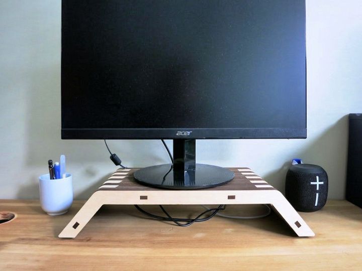 Layered Plywood Monitor Stand