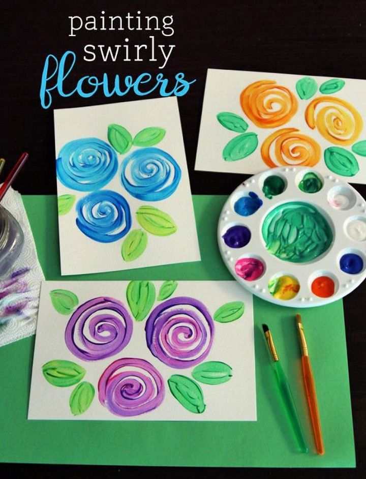 Painting Swirly Flowers with a Simple Technique
