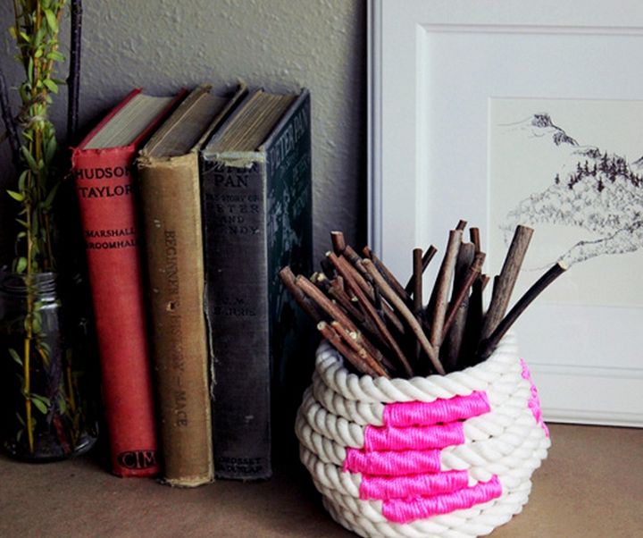 DIY Coiled Rope Basket