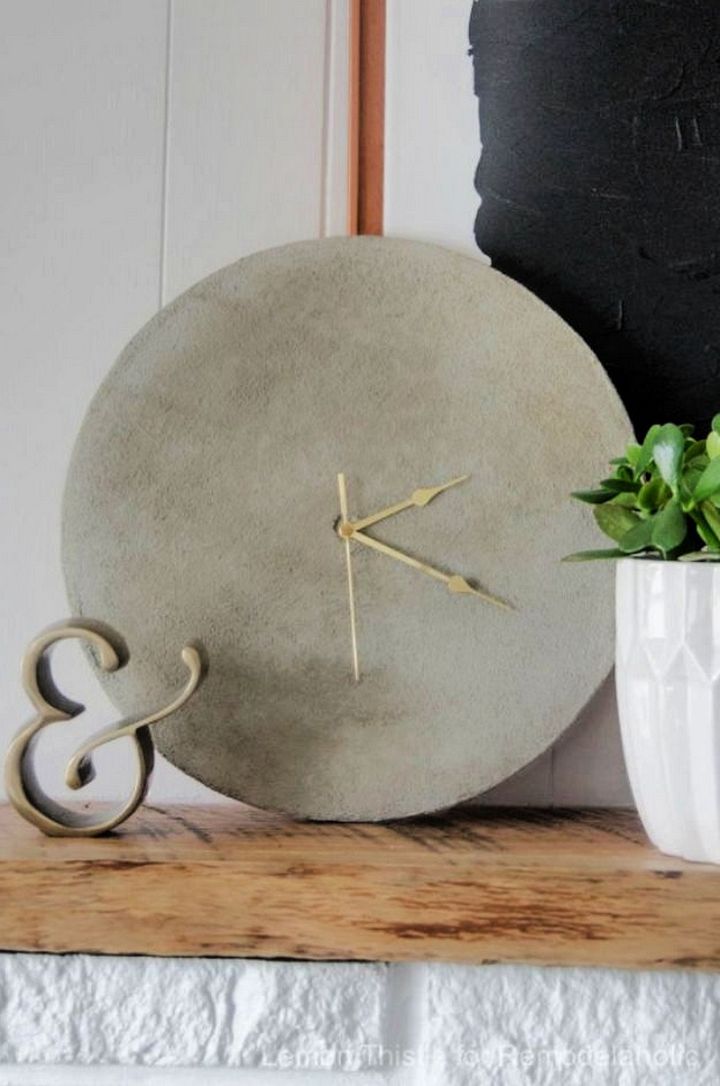 DIY Concrete Clock