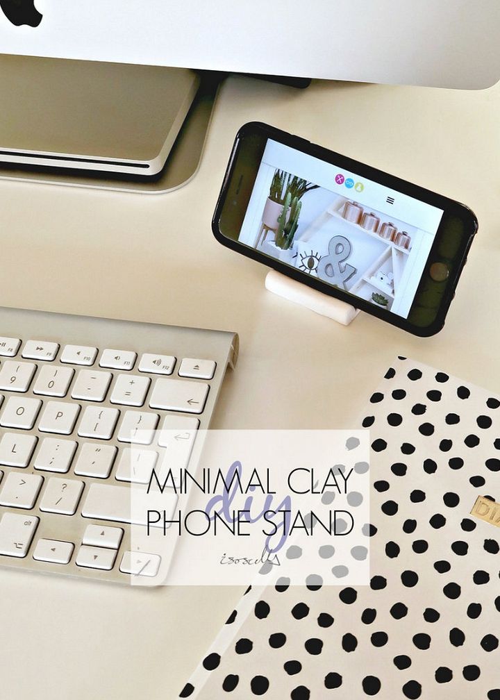 DIY Minimal Clay Phone Stand
