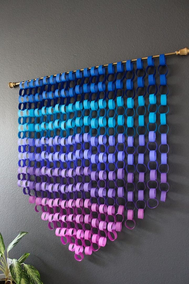 DIY Ombre Paper Chain Wall Art