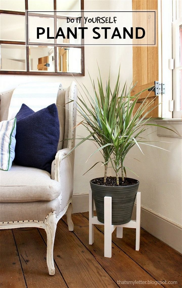 DIY Plant Stand With Free Plans