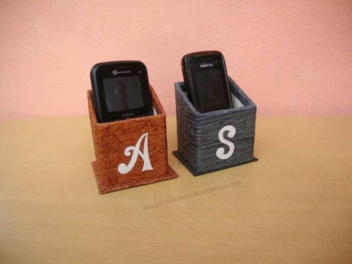DIY Recycled Phone Stand