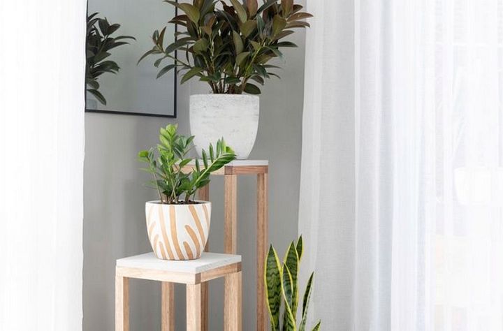 How To Build A Wooden Plant Stand