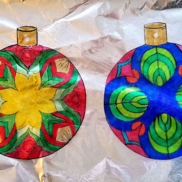 Shrinky Dinks Christmas Craft Ornament