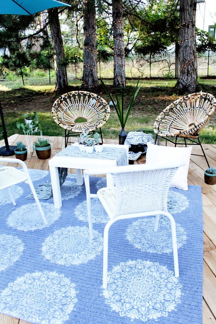 DIY Outdoor Rug With Spray Paint And Stencil Revolution