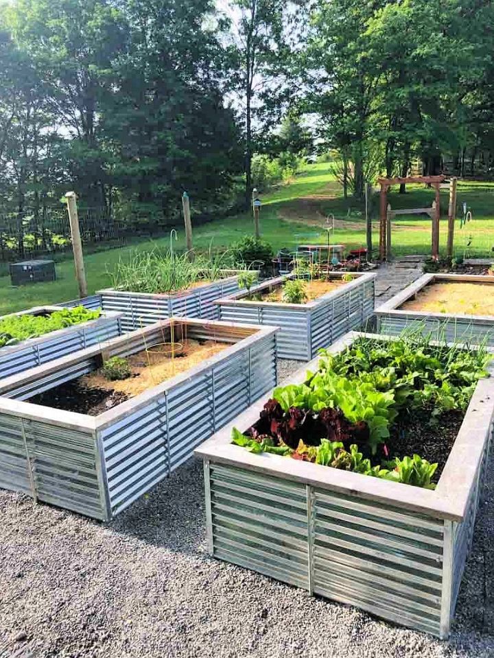 Galvanized Steel Raised Beds Tutorial and Plans 1