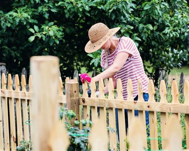 How to Build a Picket Fence