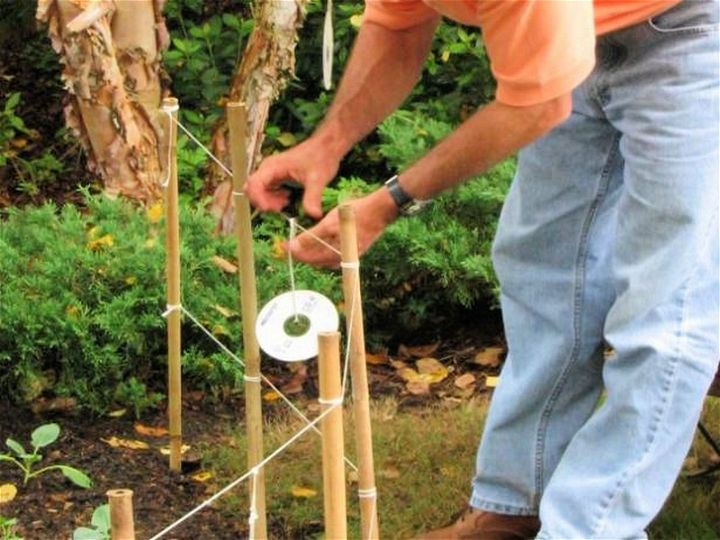 How to Build a Simple Fence Around a Vegetable Garden