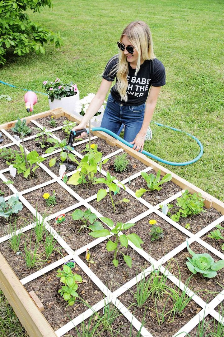 Make Your Own Raised Garden Bed in 4 Easy Steps
