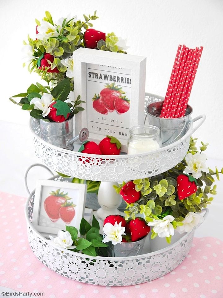 DIY Strawberry Farmhouse Decor Free Felt Strawberry Template