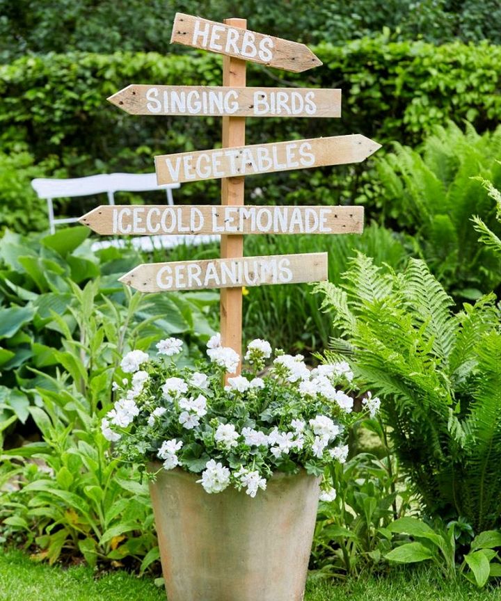 DIY Garden Signpost With Leftover Outdoor Paint And Upcycled Wood Battens