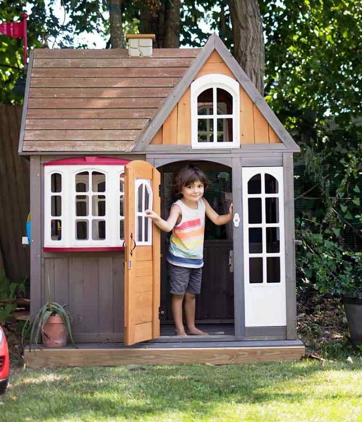 How to Build an Easy Platform for a Playhouse