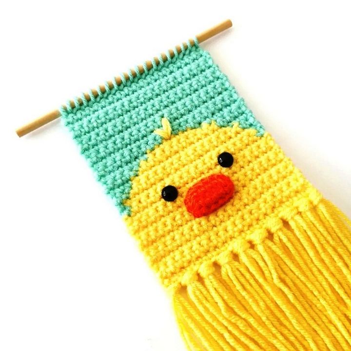 Mini Chick Wall Hanging Crochet Pattern