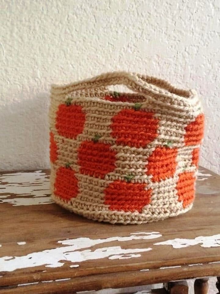 Pumpkin Basket—Free Crochet Pattern