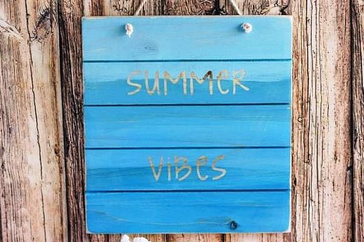 Summer Vibes Wood Pallet Sign