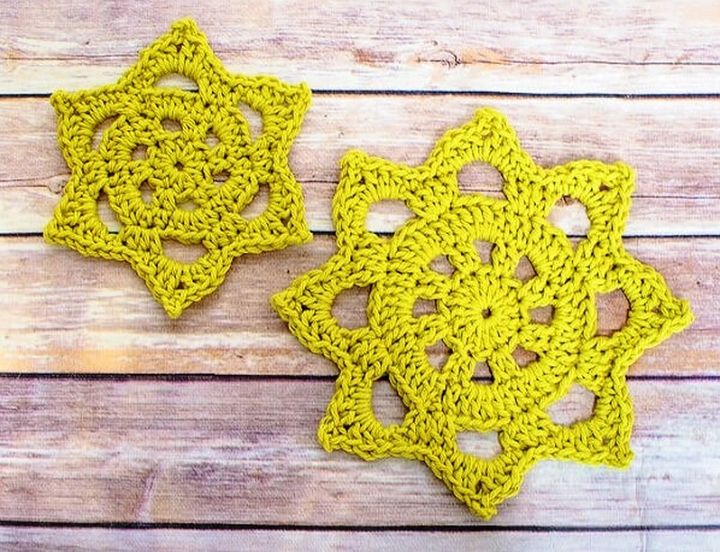 Chunky Crochet Doily Pattern in Two Sizes