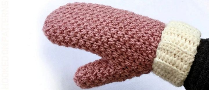 Cute Cosy Free Crochet Mittens Pattern