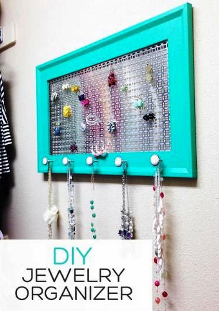 DIY Amazing Jewelry Organizer