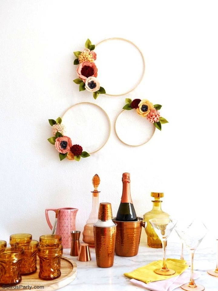 DIY Felt Flower Wreath For Fall