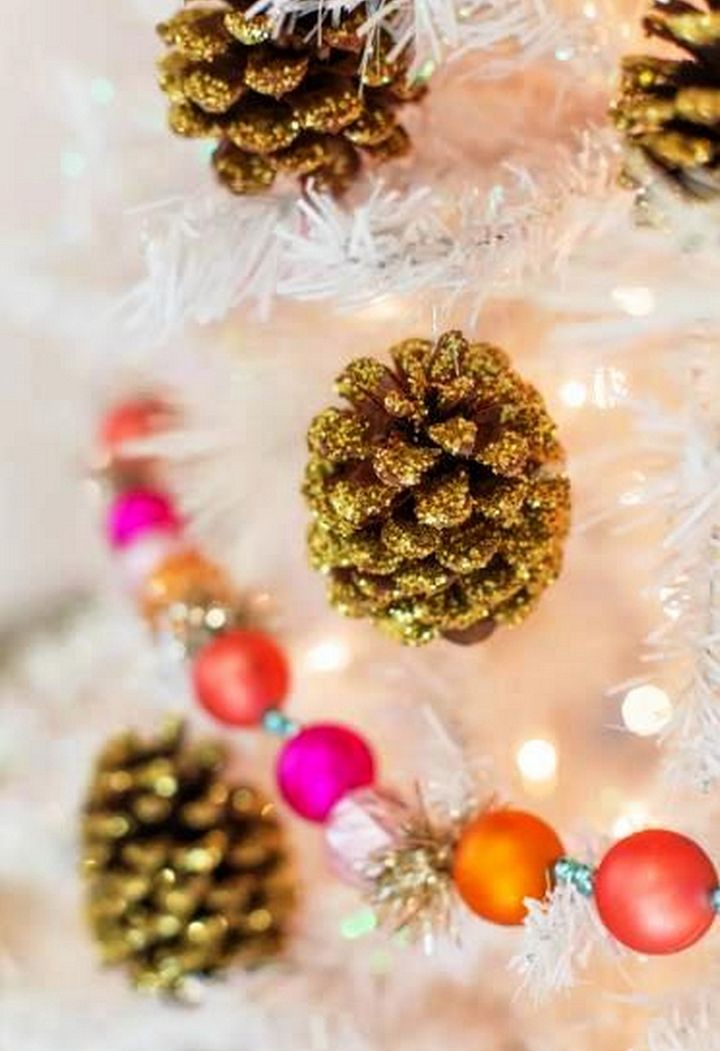 DIY Glitter Pine Cone Ornaments