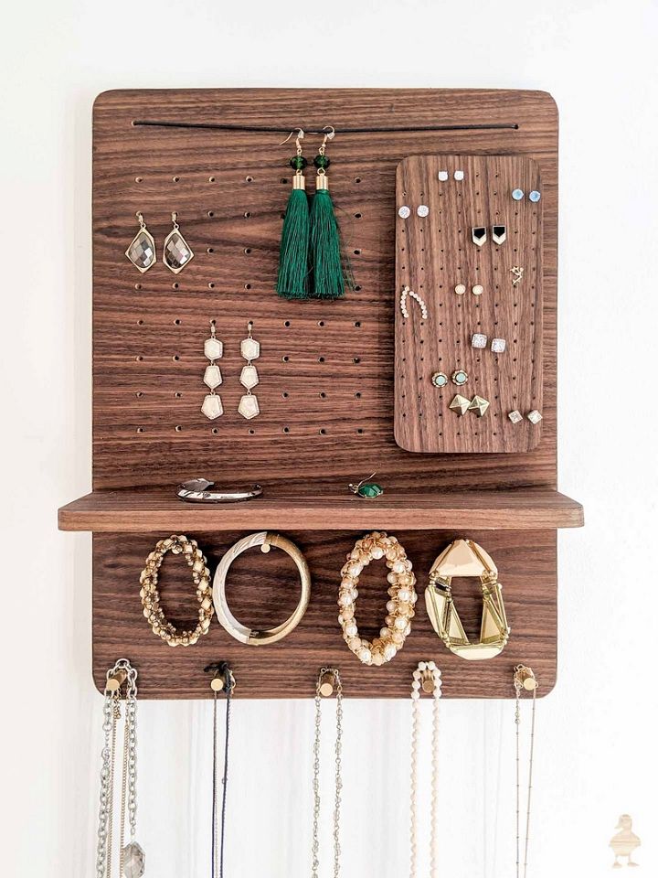 DIY Jewelry Organizer Free Plans