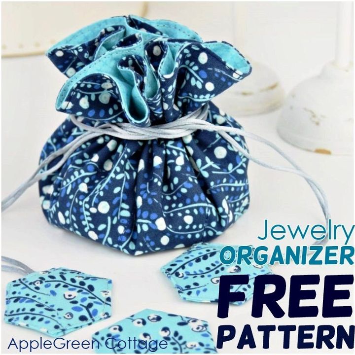 DIY Jewelry Organizer Free Sewing Pattern