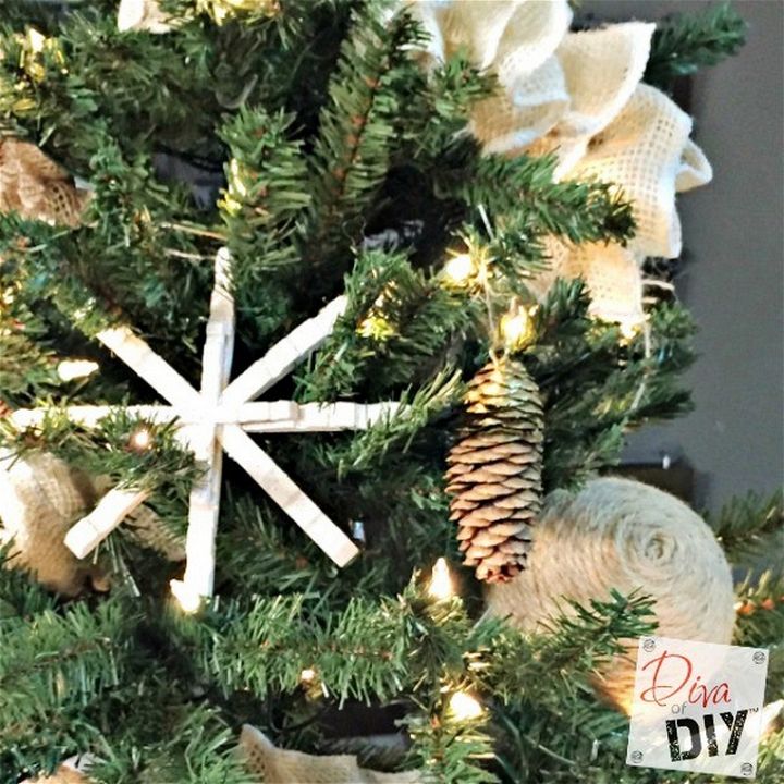 DIY Rustic Dipped Pinecone Ornaments