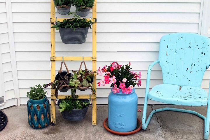 DIY Vertical Garden For Your Porch