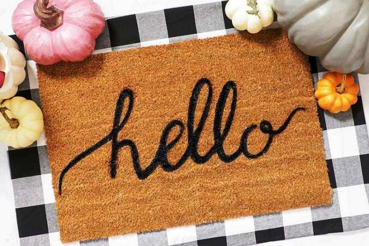 How To Make Personalized Doormats With Cricut