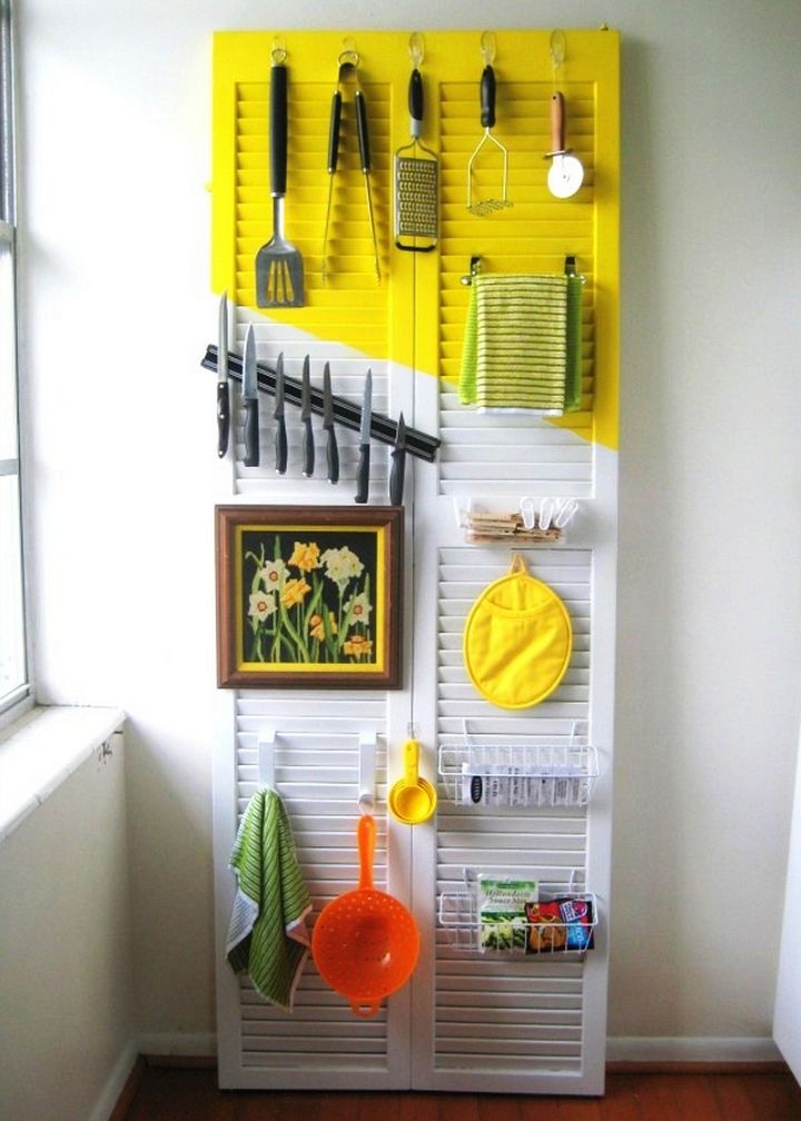 How To Organize A Kitchen with A Door
