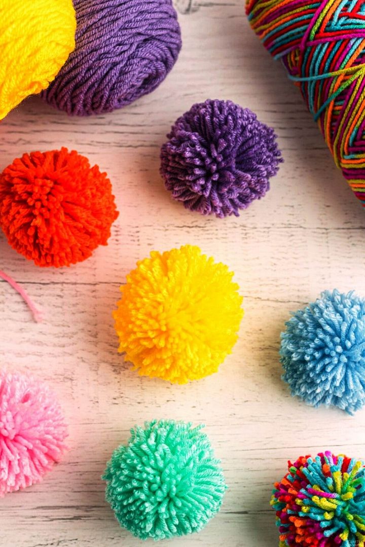 How to Make a Pom Pom