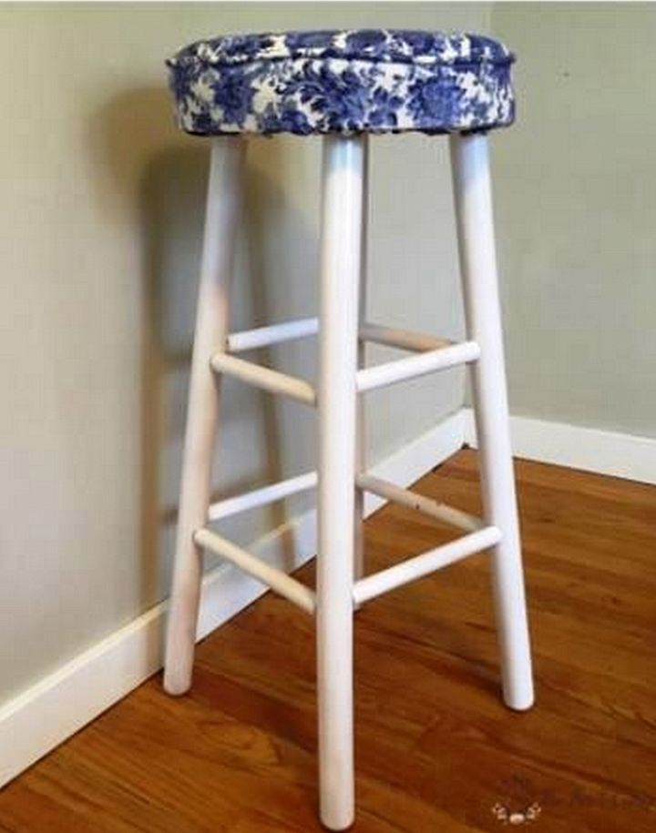 How to Upholster a Bar Stool