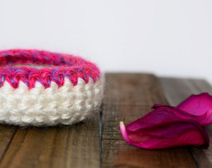 Jewelry Catchers – Crochet Baskets Pattern