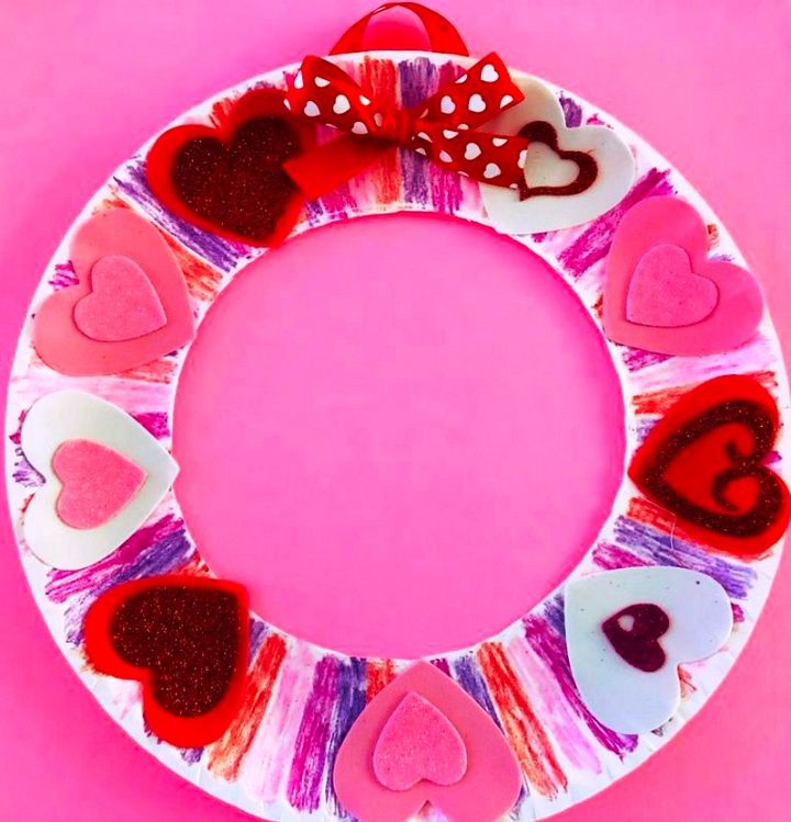 Valentine Heart Paper Plate Wreath Craft