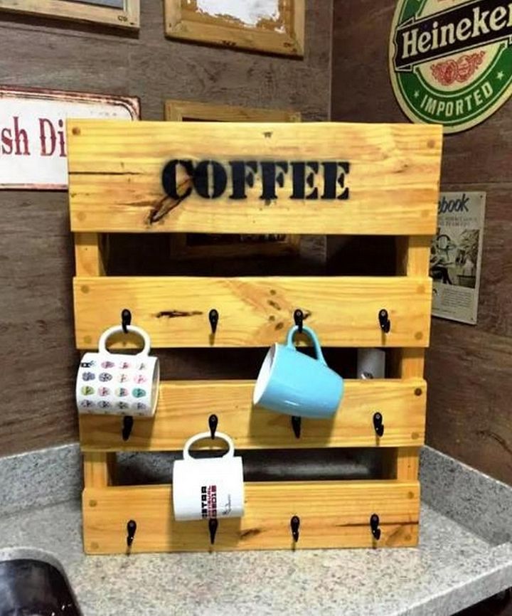 Wooden Pallet Coffee Mug Rack