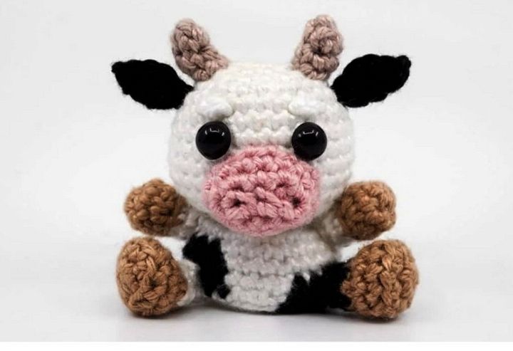 Amigurumi Cow Crochet Pattern