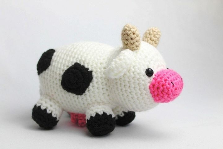 Cow Amigurumi Free Crochet Pattern