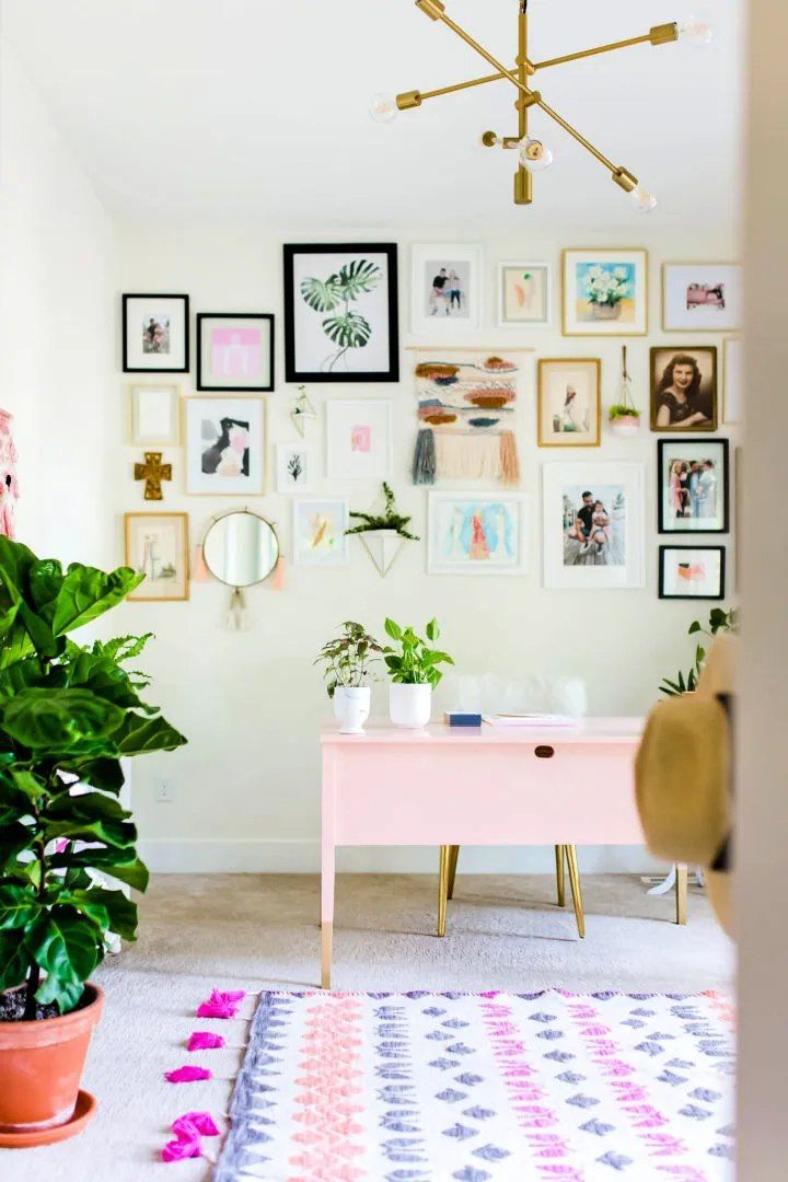Create a Gallery Wall for Home Office